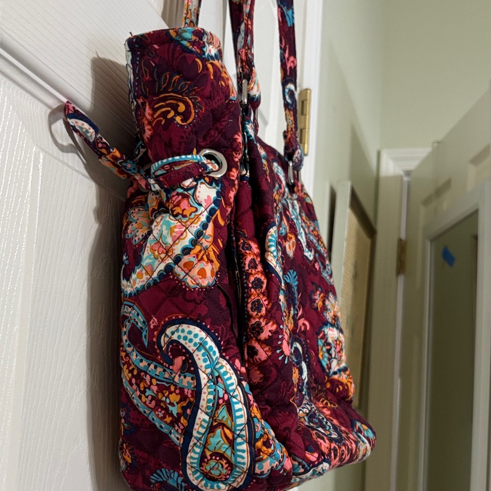 Vera Bradley Paisley Jamboree Glenna Sachel Tote Bag 15”w x 12”h x 6”d - Picture 2 of 7